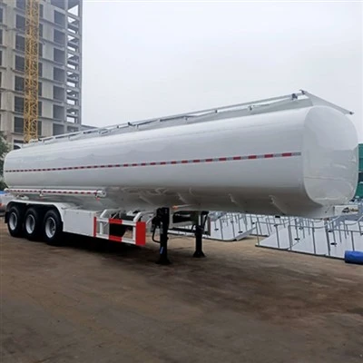 3 akslet 45000liter Brændstof Tankvogn Trailer Leverandør