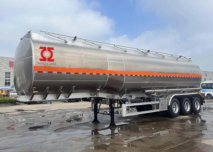 Aluminiums brændstoftankskib semi trailer